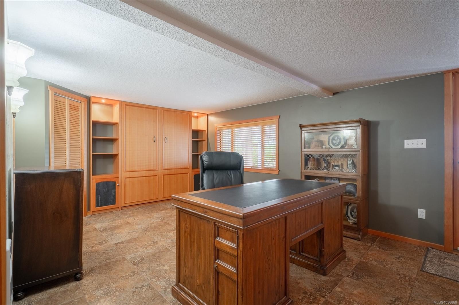437 Davis Rd, Ladysmith, BC