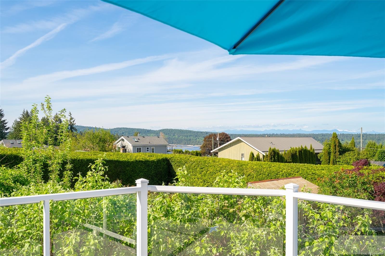 437 Davis Rd, Ladysmith, BC