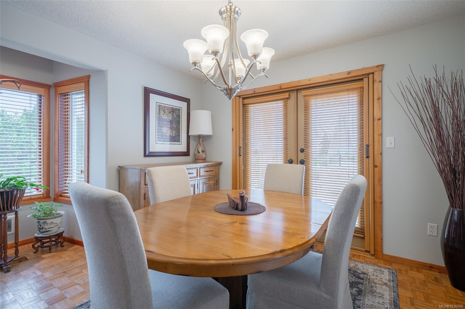 437 Davis Rd, Ladysmith, BC