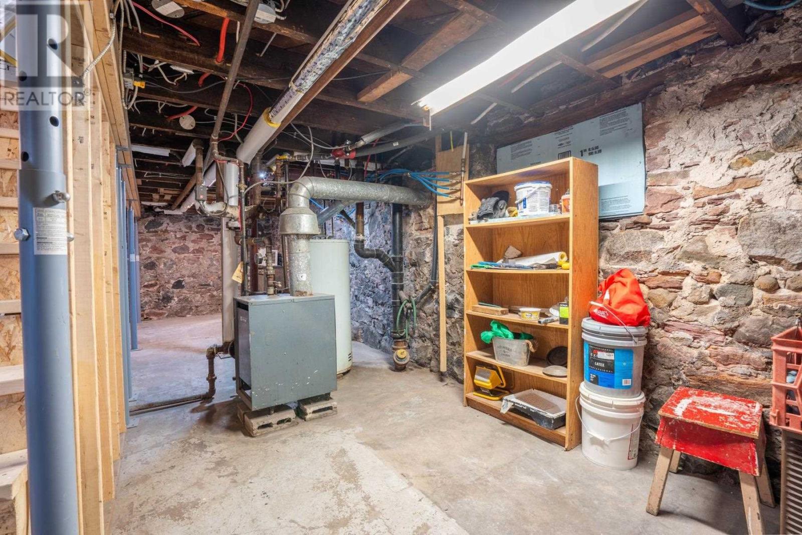928 Queen St E, Sault Ste. Marie, ON - Indoor Photo Showing Basement