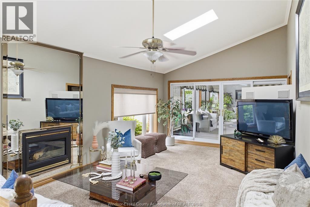 362 Pentilly, Tecumseh, ON - Indoor Photo Showing Living Room With Fireplace