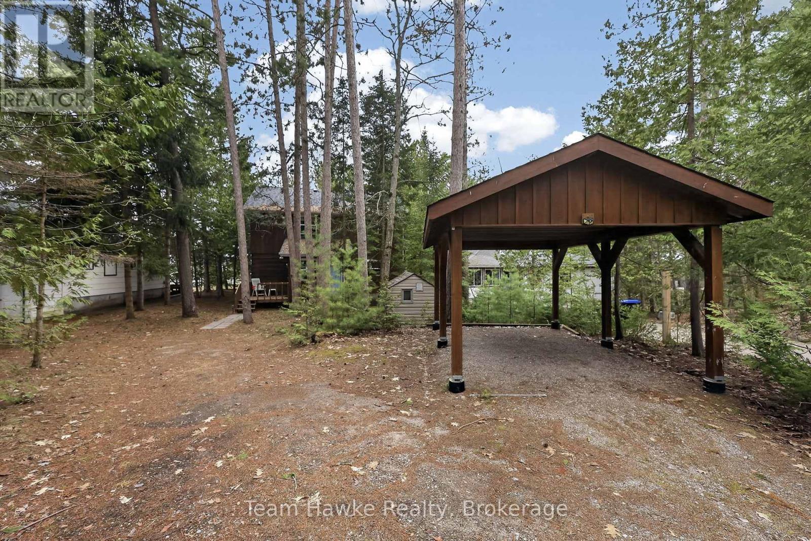 698 Tiny Beaches Road S, Tiny, ON - Outdoor