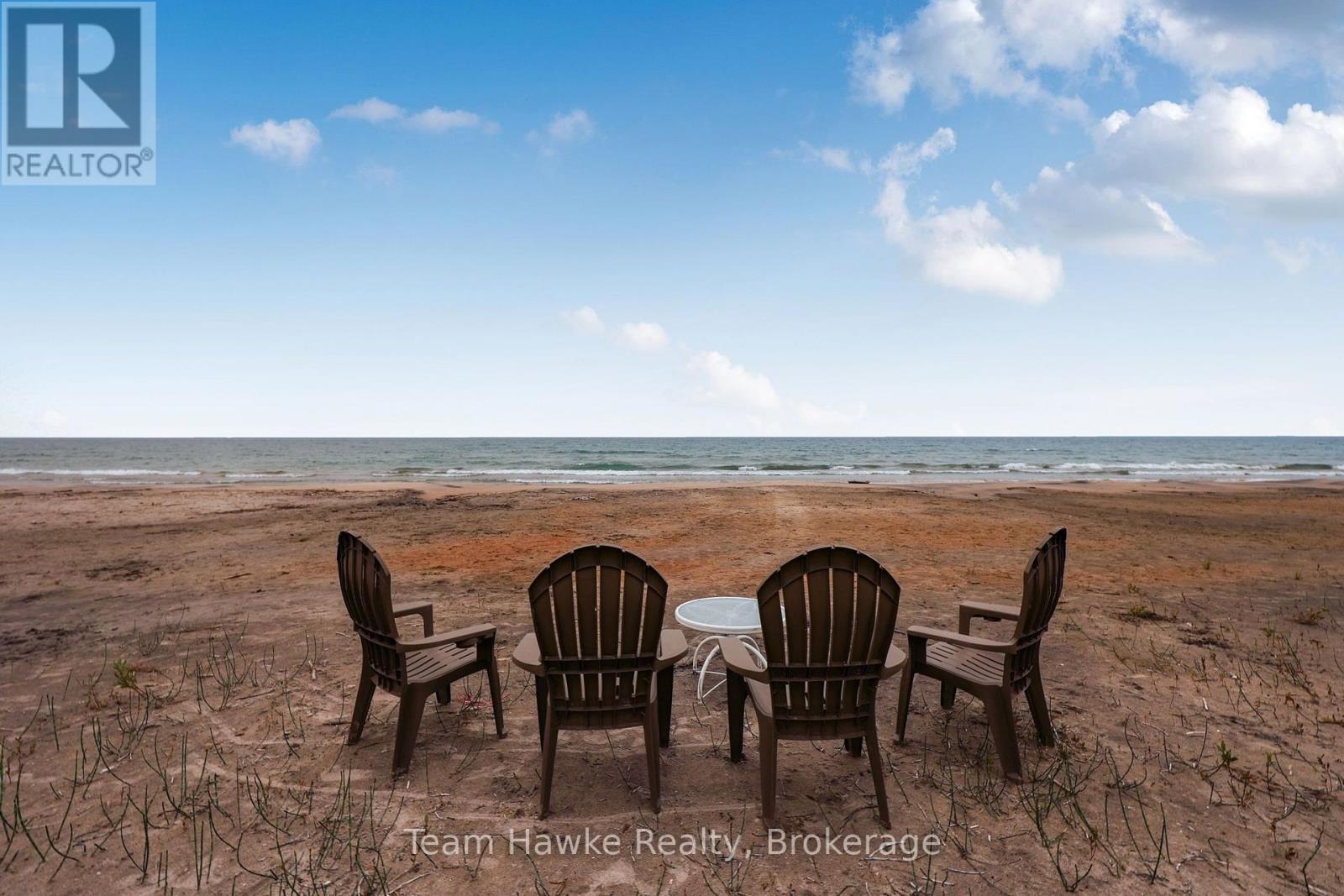 698 Tiny Beaches Road S, Tiny, ON - Outdoor With View