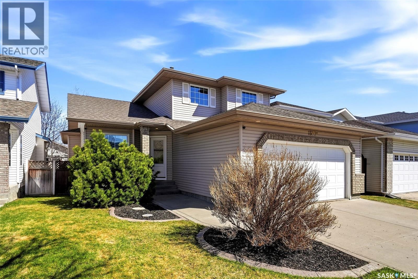 1603 Rousseau Crescent, Regina, SK - Outdoor