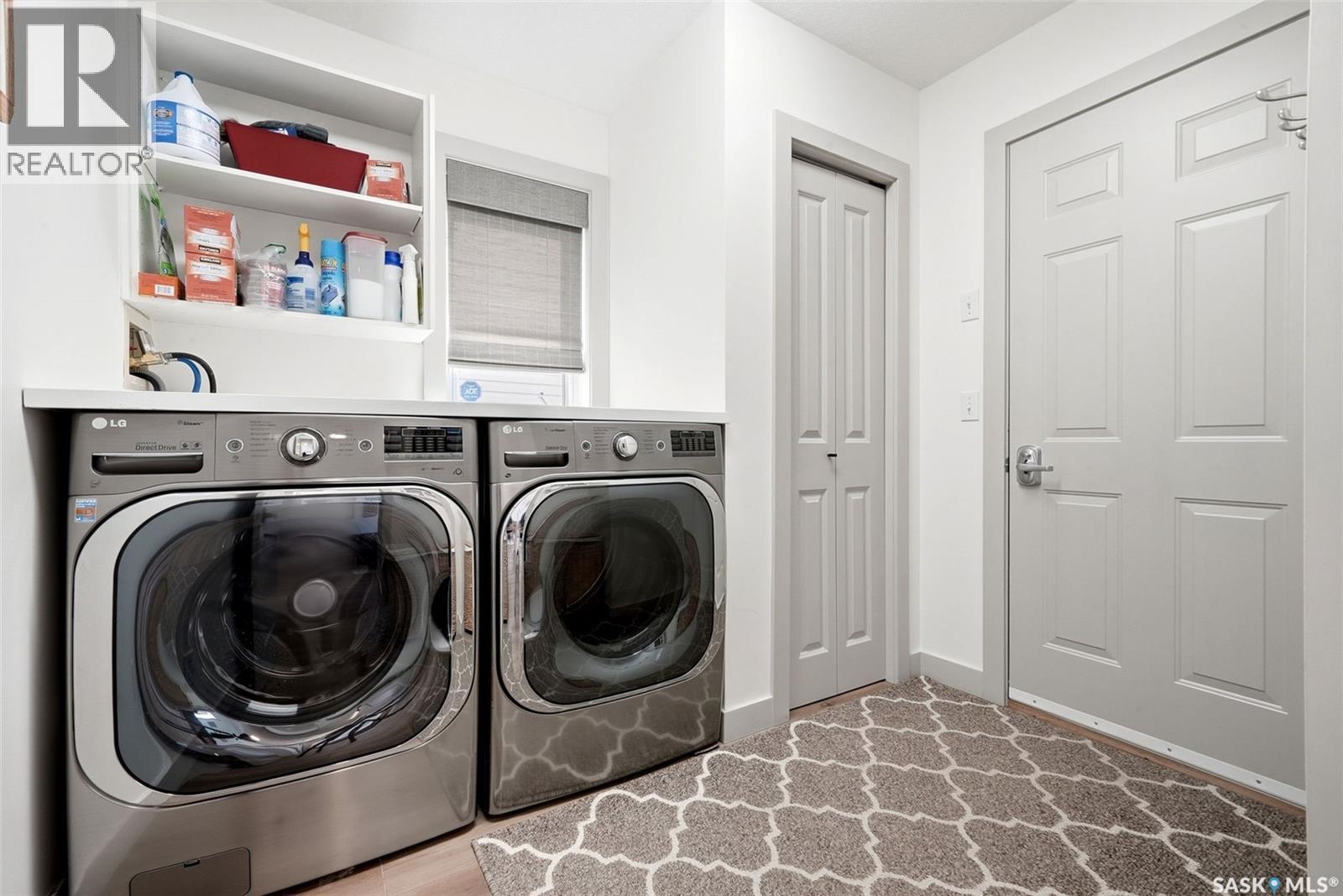 1603 Rousseau Crescent, Regina, SK - Indoor Photo Showing Laundry Room