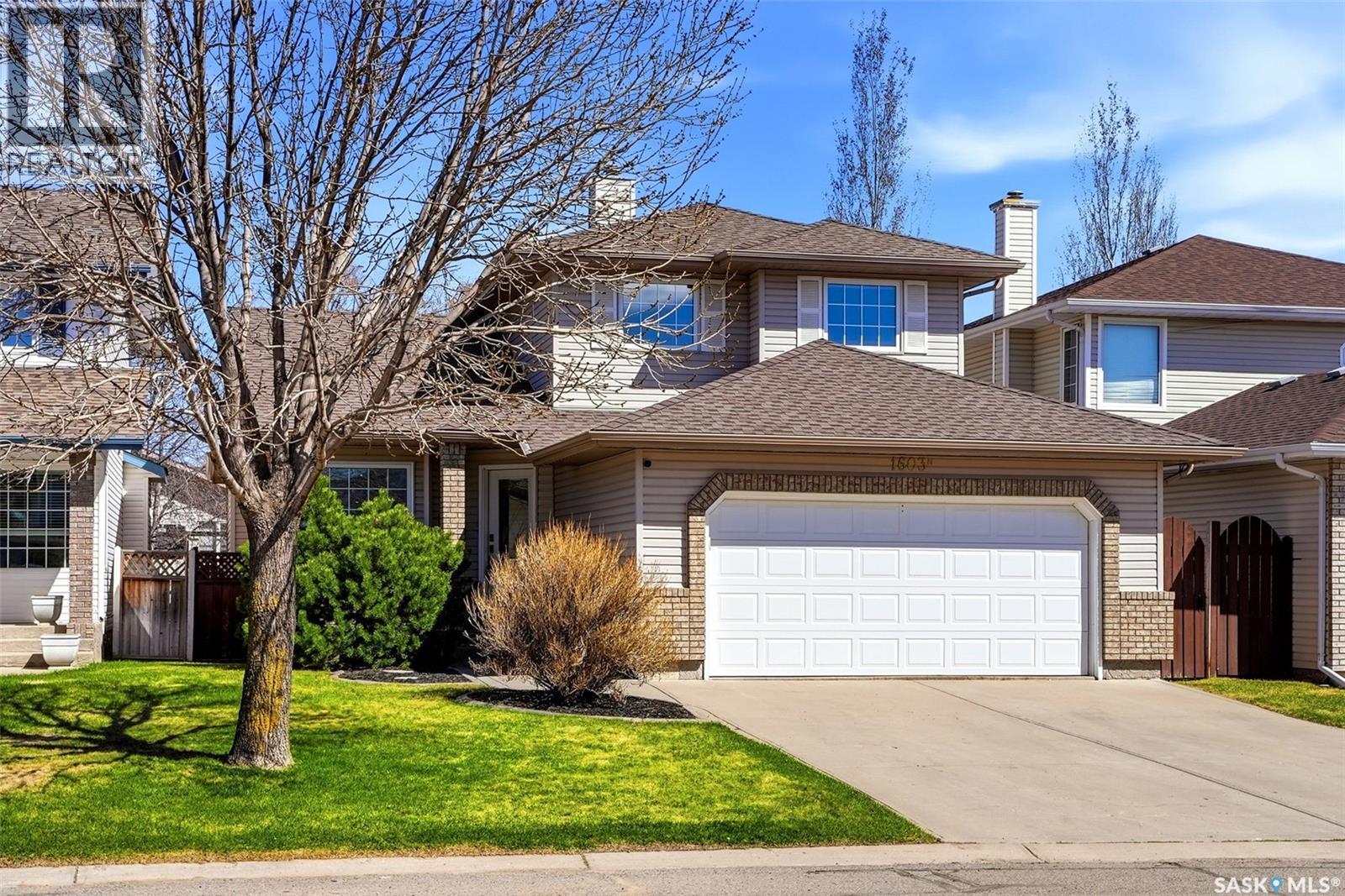 1603 Rousseau Crescent, Regina, SK - Outdoor