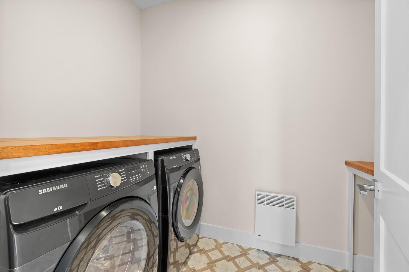 78 Abegweit Lane, North Rustico, PE - Indoor Photo Showing Laundry Room