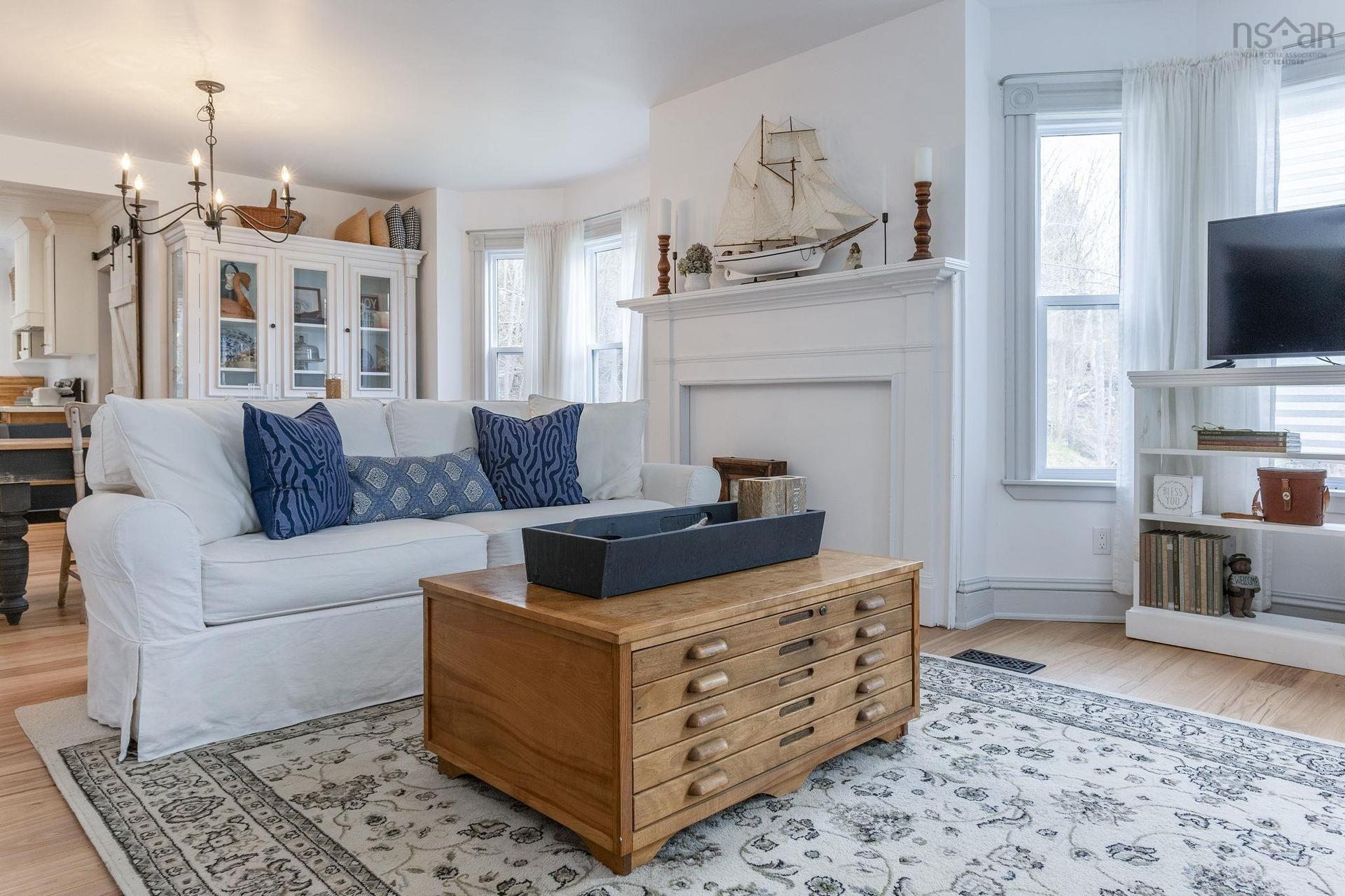 472 Highway 1, Smiths Cove, NS