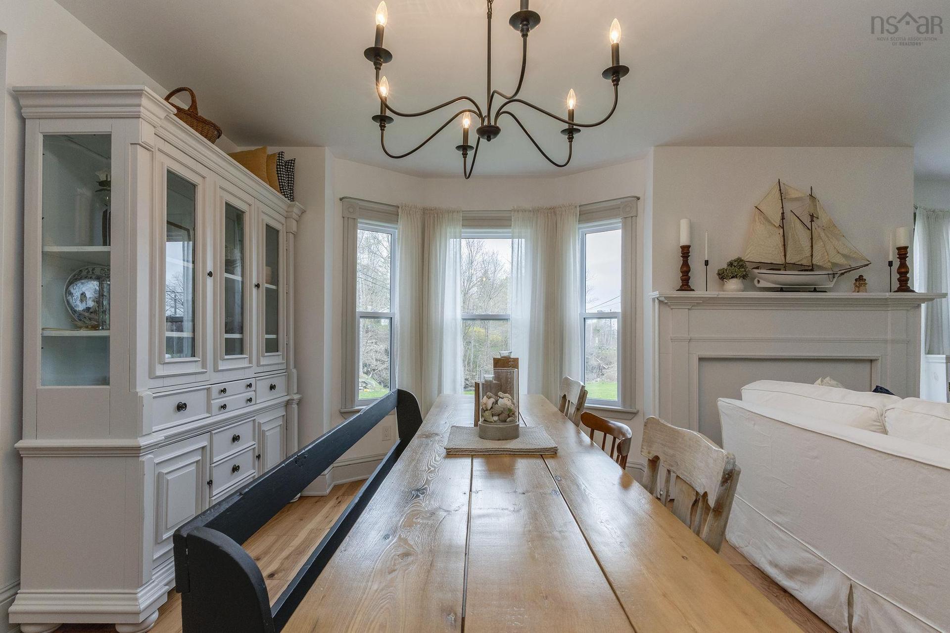 472 Highway 1, Smiths Cove, NS