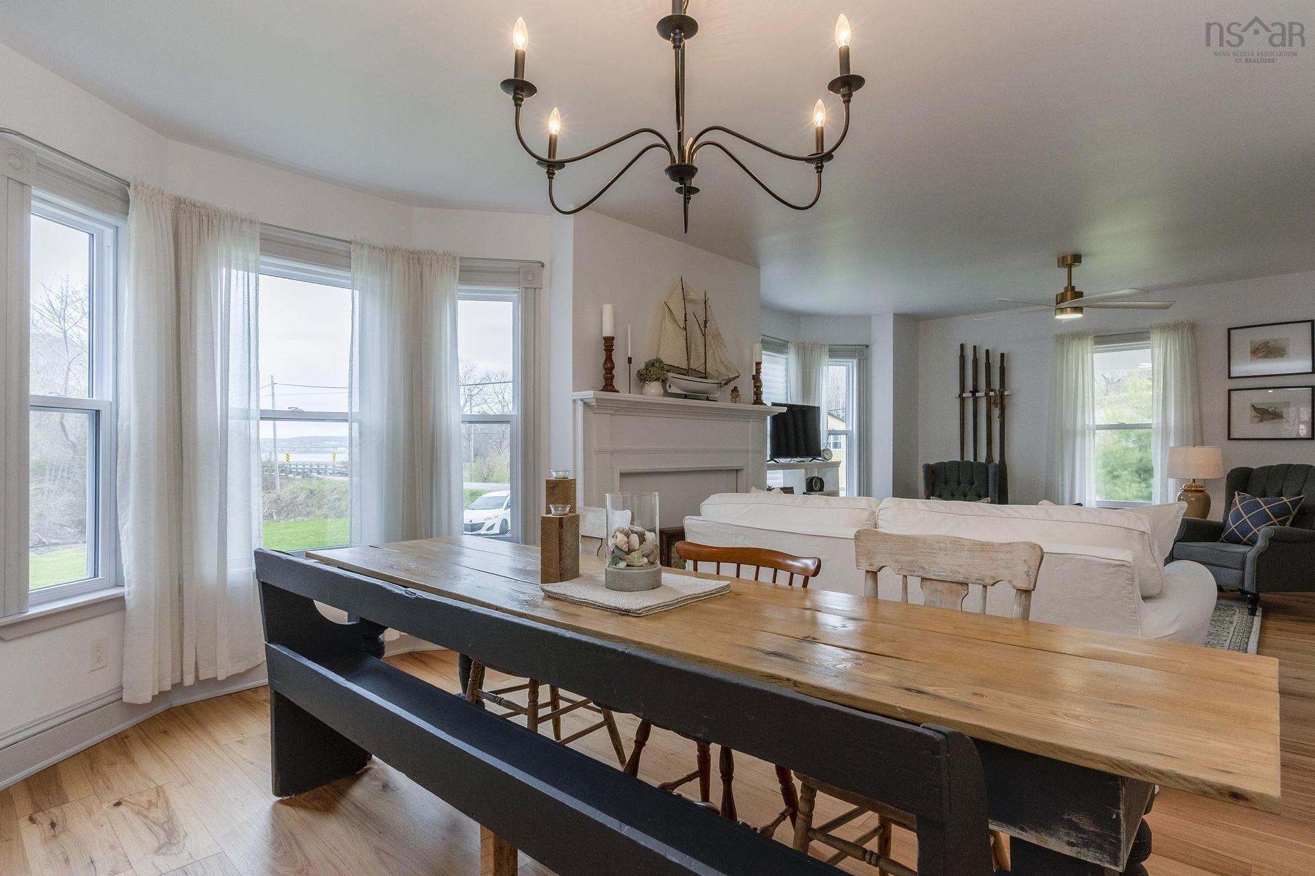 472 Highway 1, Smiths Cove, NS