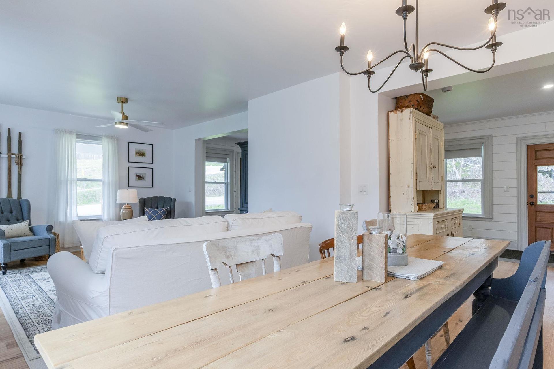472 Highway 1, Smiths Cove, NS