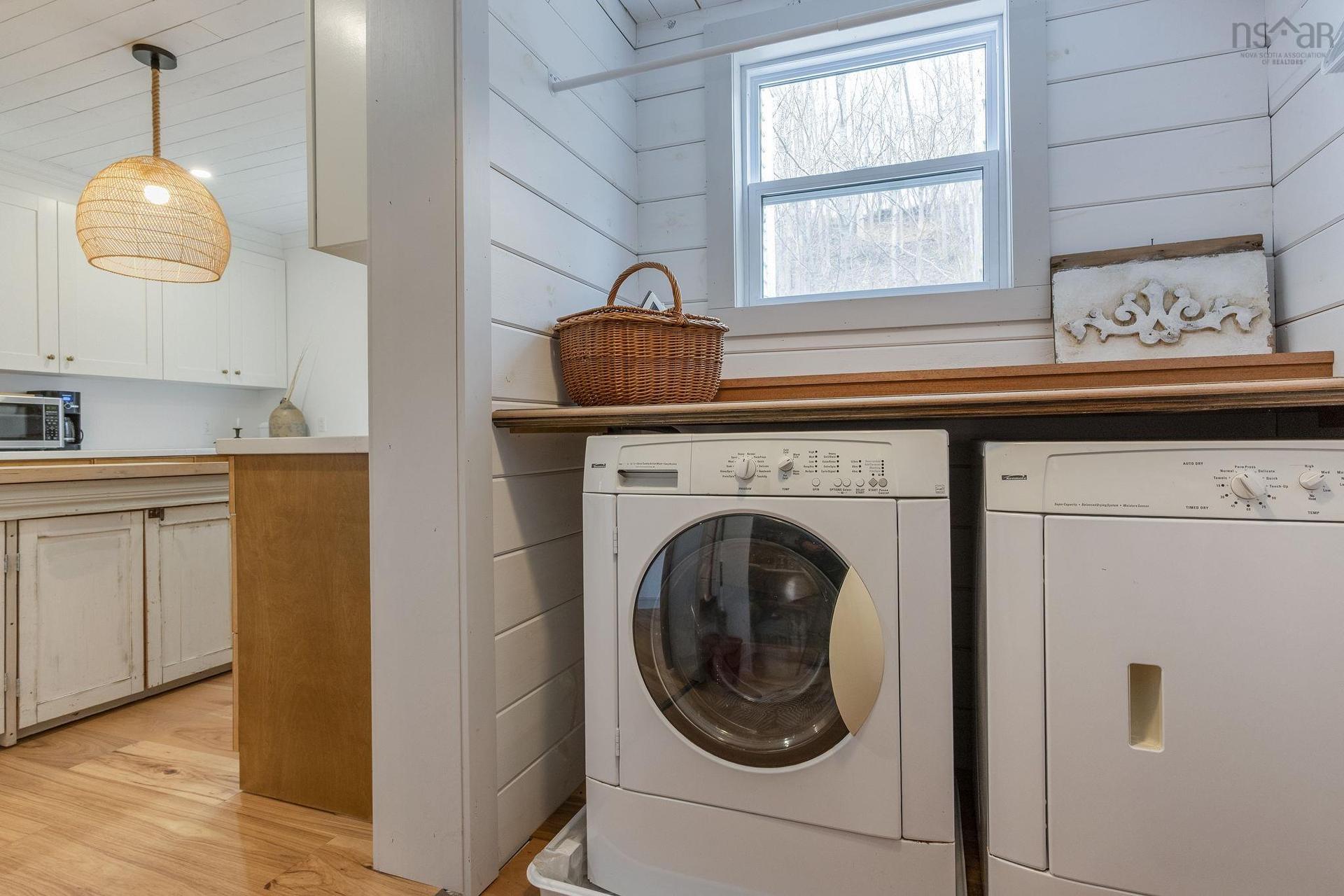 472 Highway 1, Smiths Cove, NS