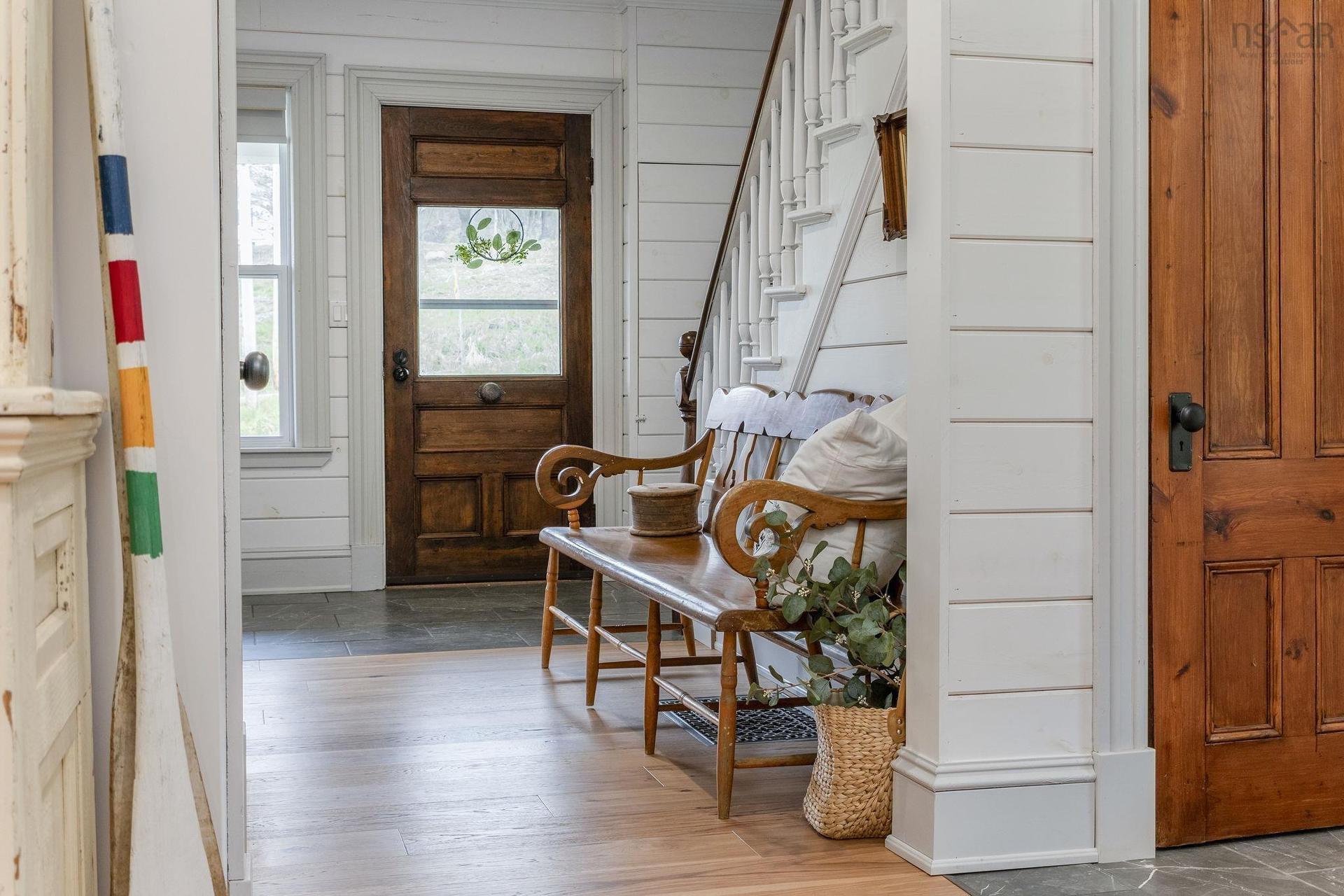 472 Highway 1, Smiths Cove, NS