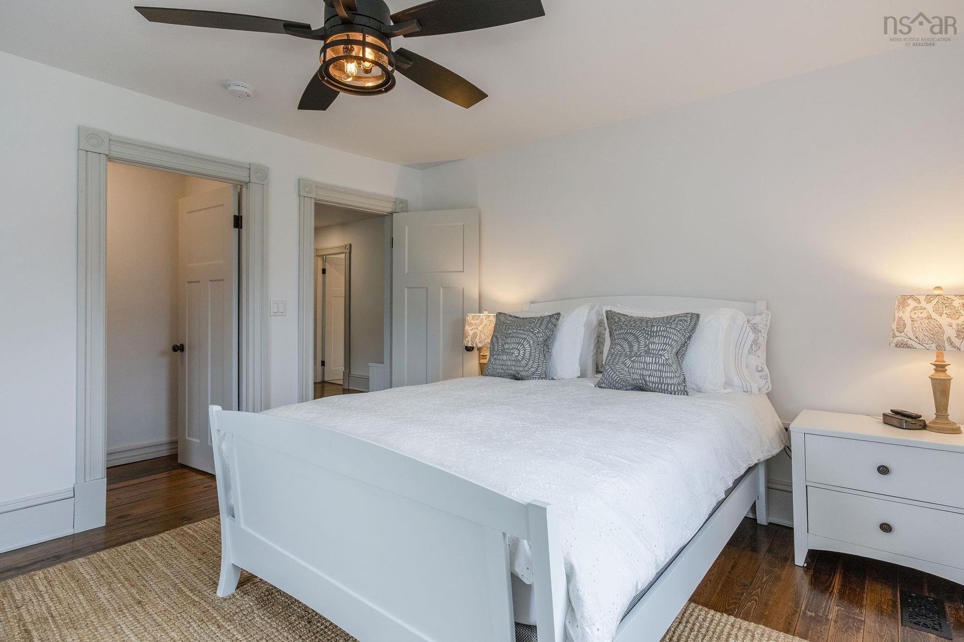 472 Highway 1, Smiths Cove, NS