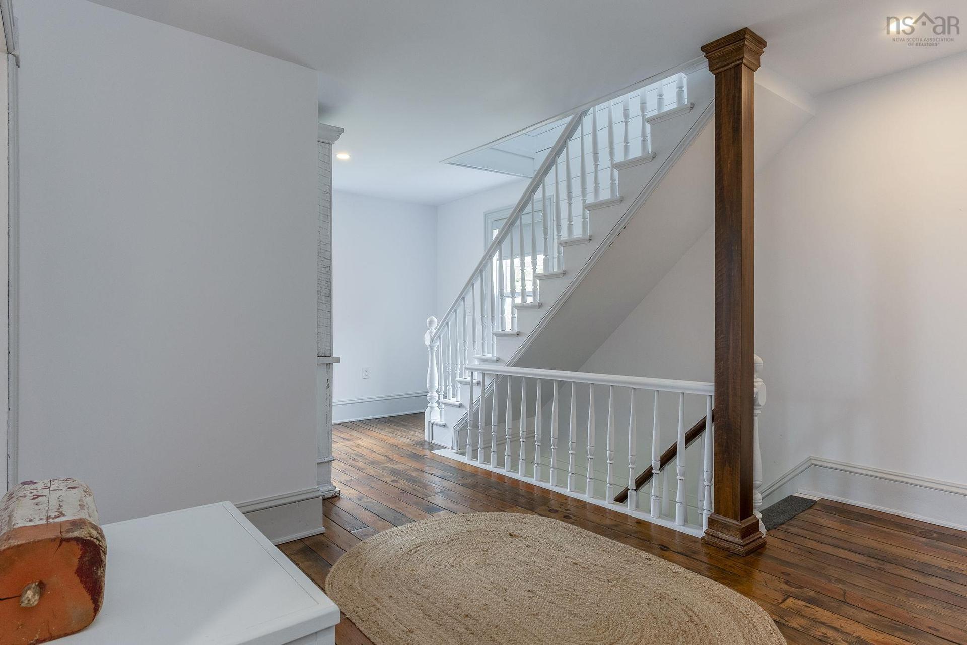 472 Highway 1, Smiths Cove, NS