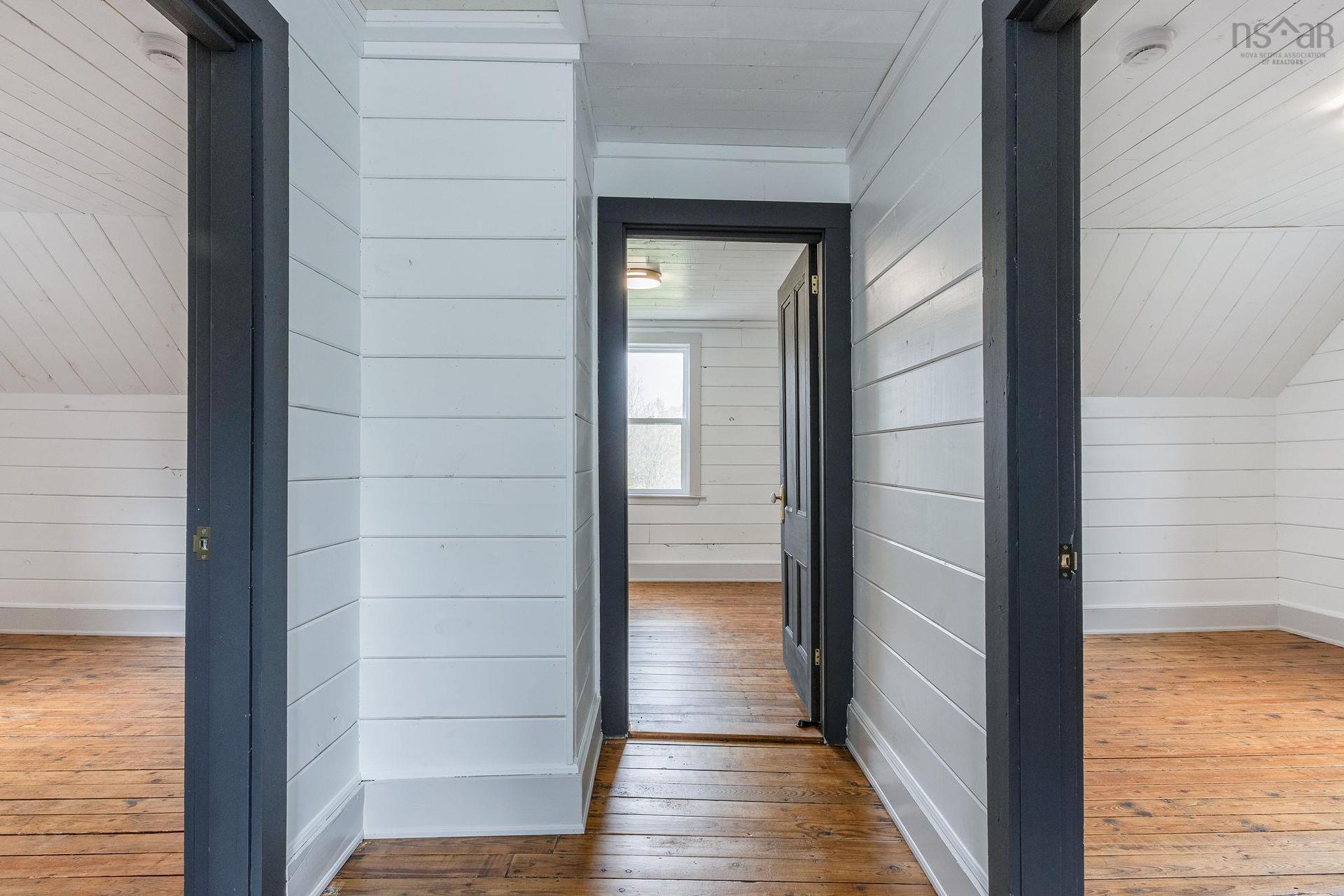472 Highway 1, Smiths Cove, NS