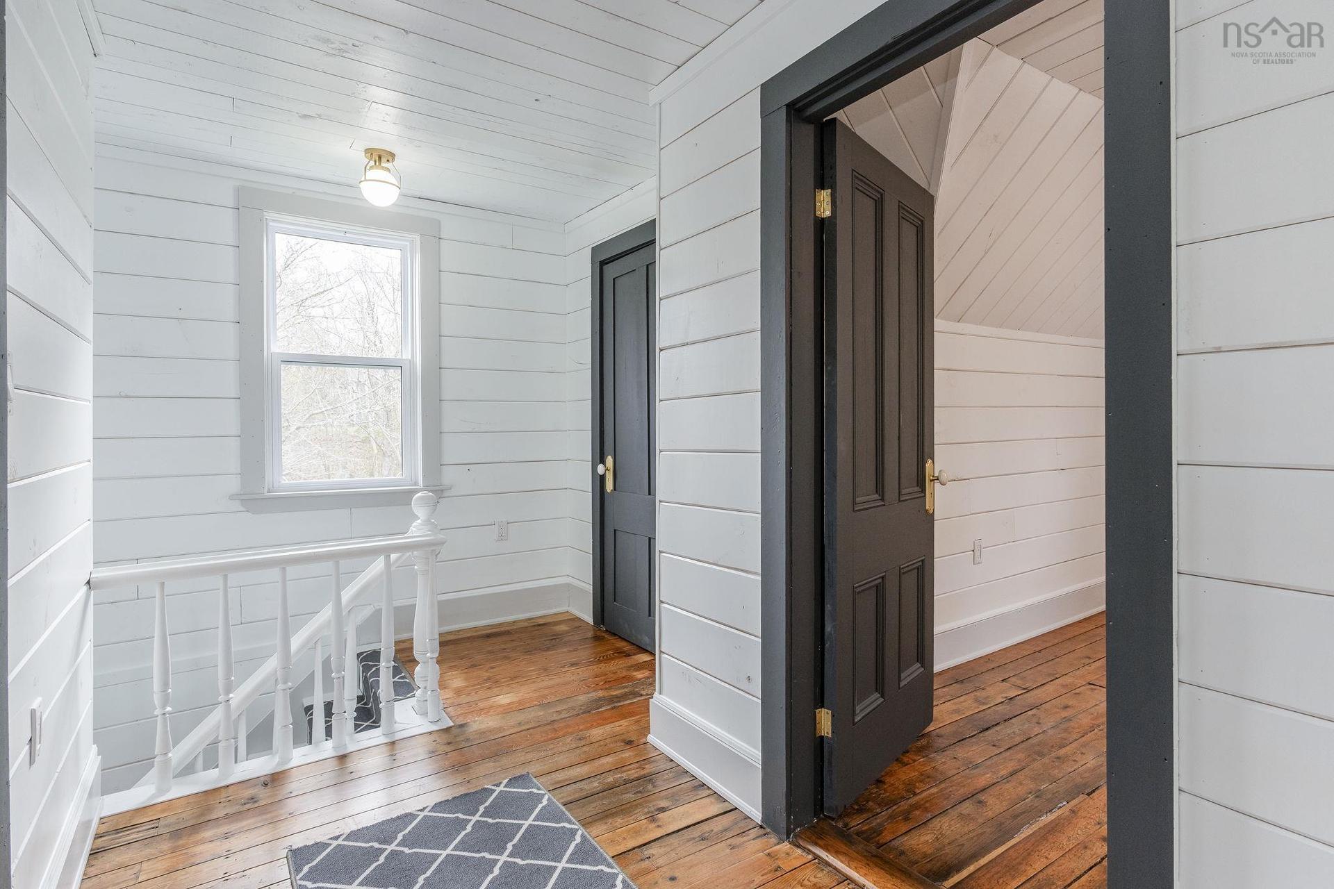 472 Highway 1, Smiths Cove, NS