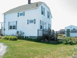 319 Cockburn Street New Waterford, NS B1J 4J8