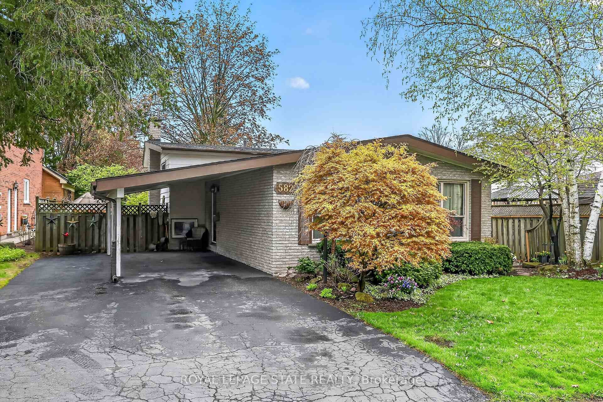 582 Woodview Road, Burlington, ON - Outdoor