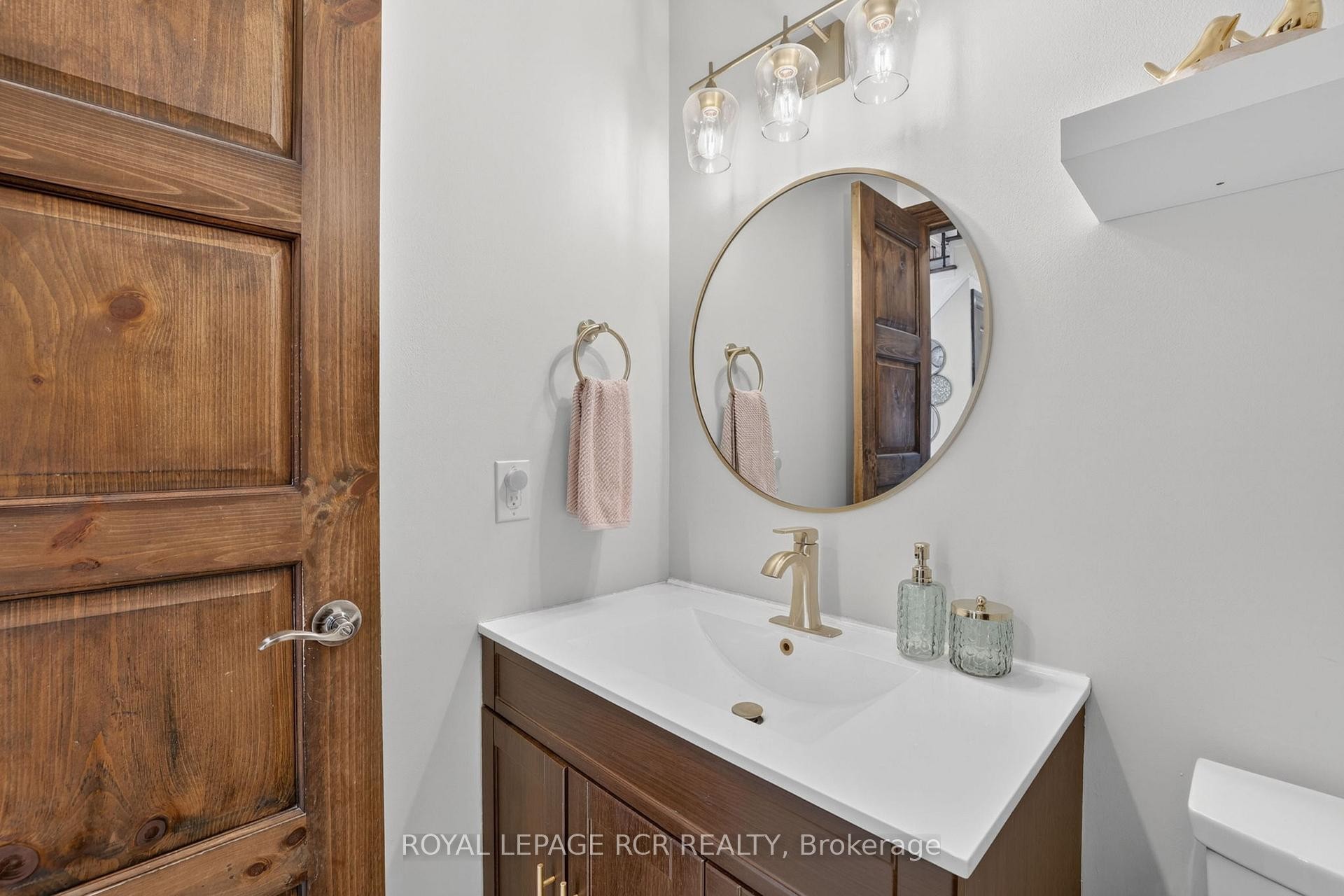 35 Mccabe Crescent, Caledon, ON - Indoor Photo Showing Bathroom