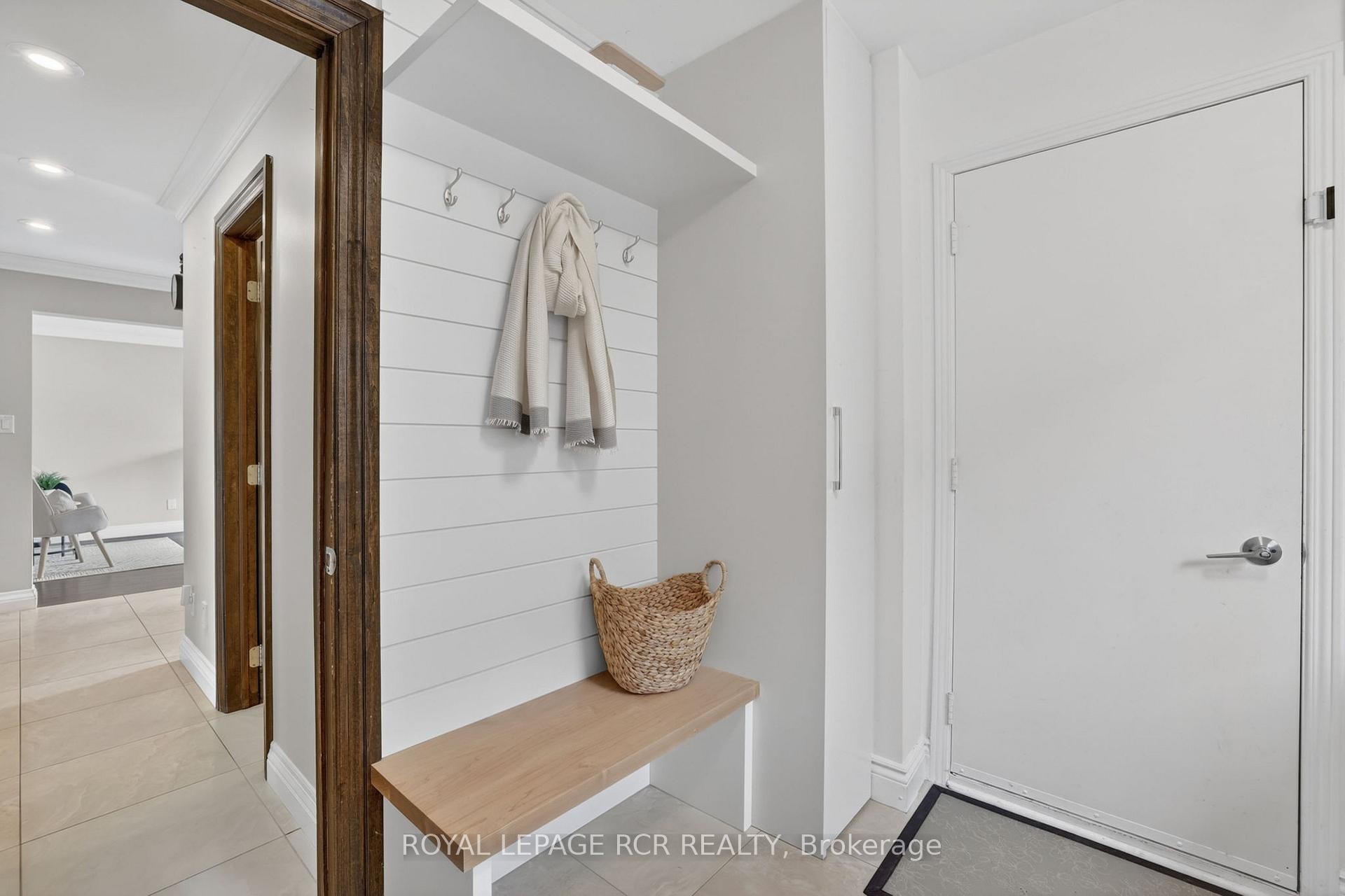 35 Mccabe Crescent, Caledon, ON - Indoor
