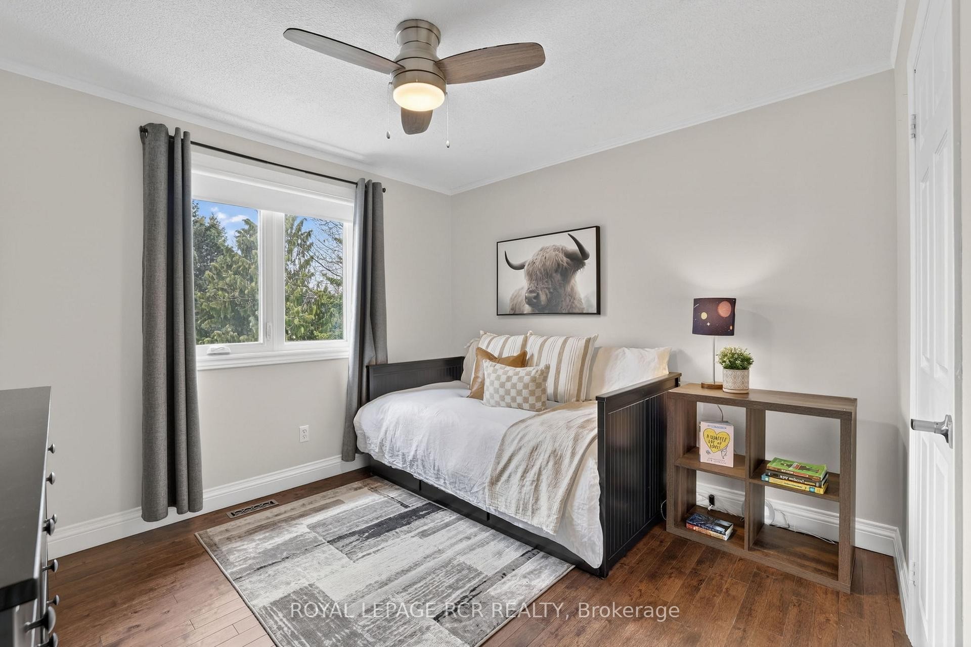 35 Mccabe Crescent, Caledon, ON - Indoor Photo Showing Bedroom