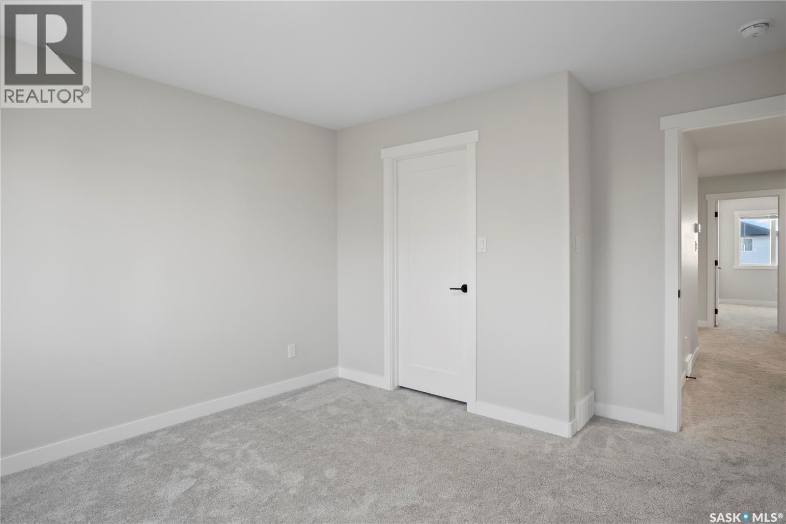 4744 Buckingham Drive, Regina, SK - Indoor Photo Showing Other Room