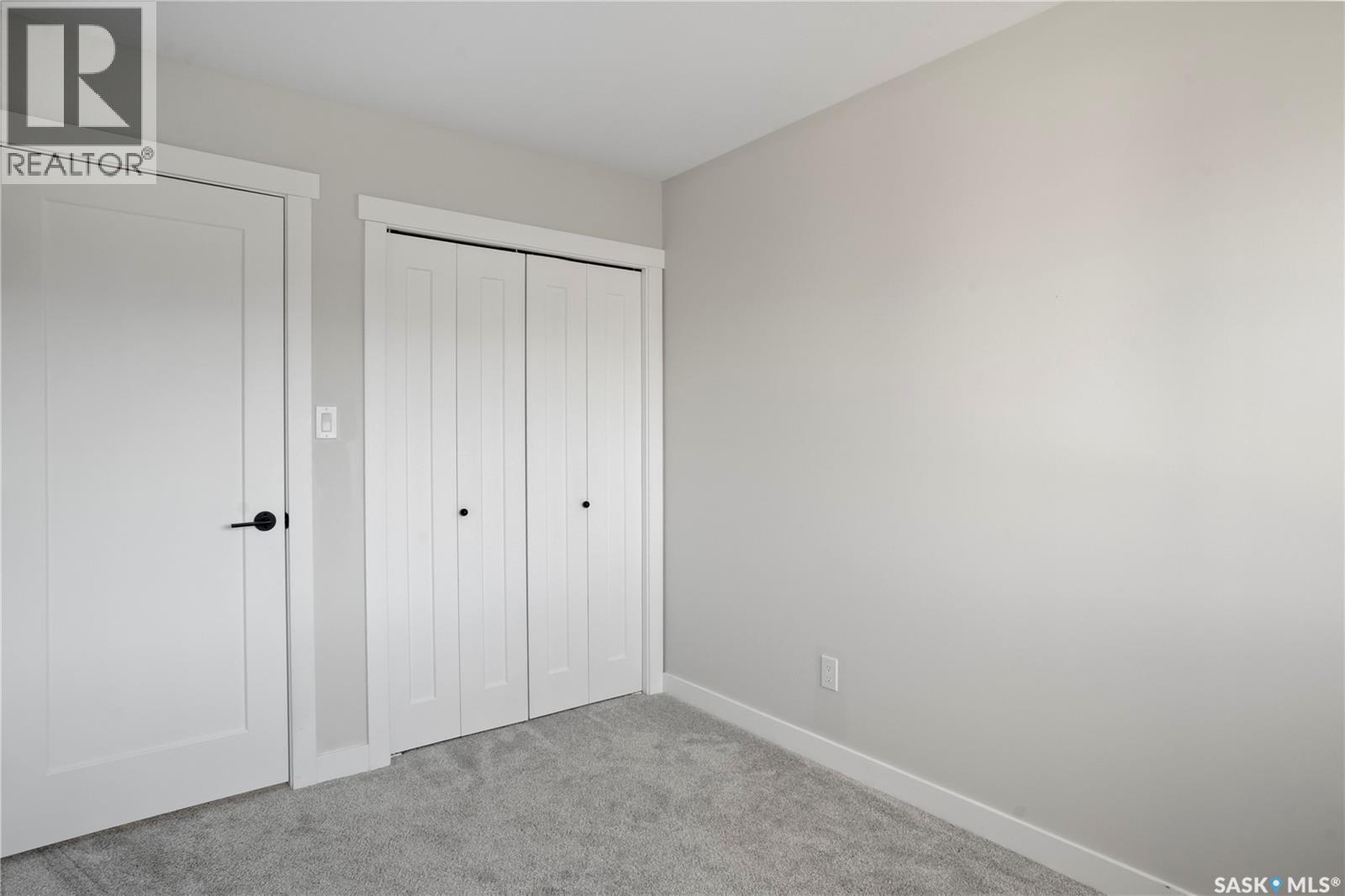 4744 Buckingham Drive, Regina, SK - Indoor Photo Showing Other Room