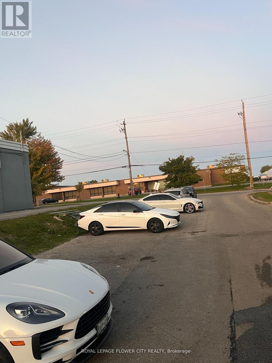 180 Nantucket Boulevard, Toronto, ON