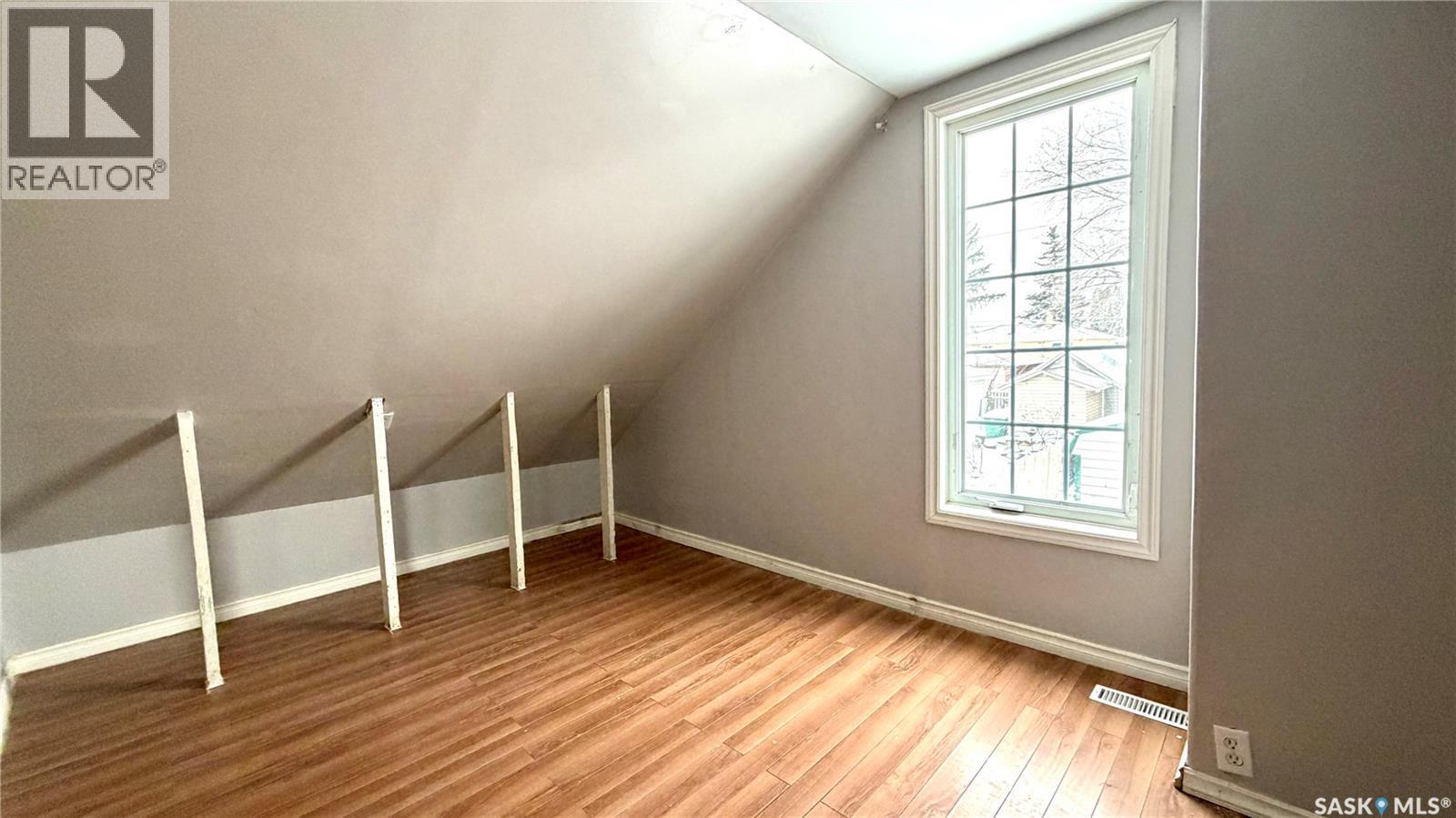 217 L Avenue N, Saskatoon, SK - Indoor Photo Showing Other Room