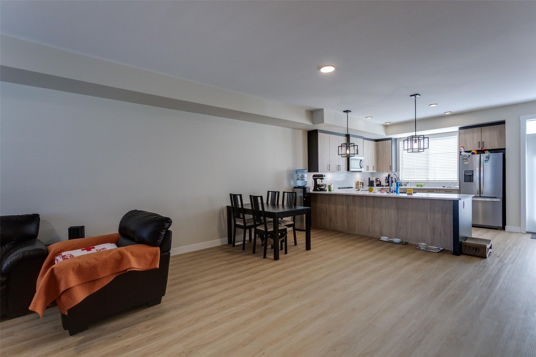 172-4025 Gellatly Road, West Kelowna, BC - Indoor