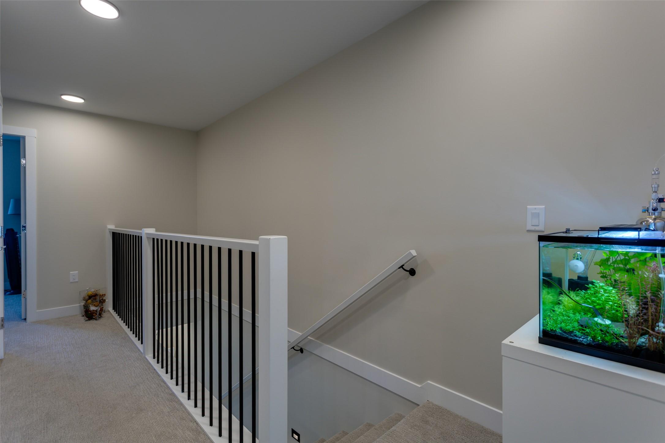 173-4025 Gellatly Road, West Kelowna, BC - Indoor Photo Showing Other Room