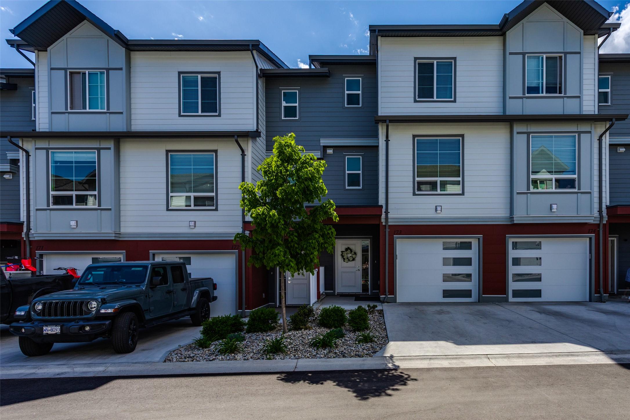 173-4025 Gellatly Road, West Kelowna, BC - Outdoor With Facade