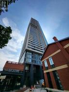 901 - 609 SHERBOURNE STREET Toronto, ON M4X 0A4