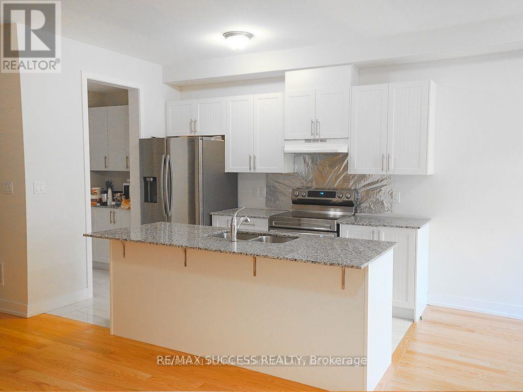 605 Etheridge Avenue, Milton, ON