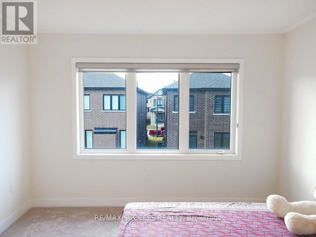 605 Etheridge Avenue, Milton, ON
