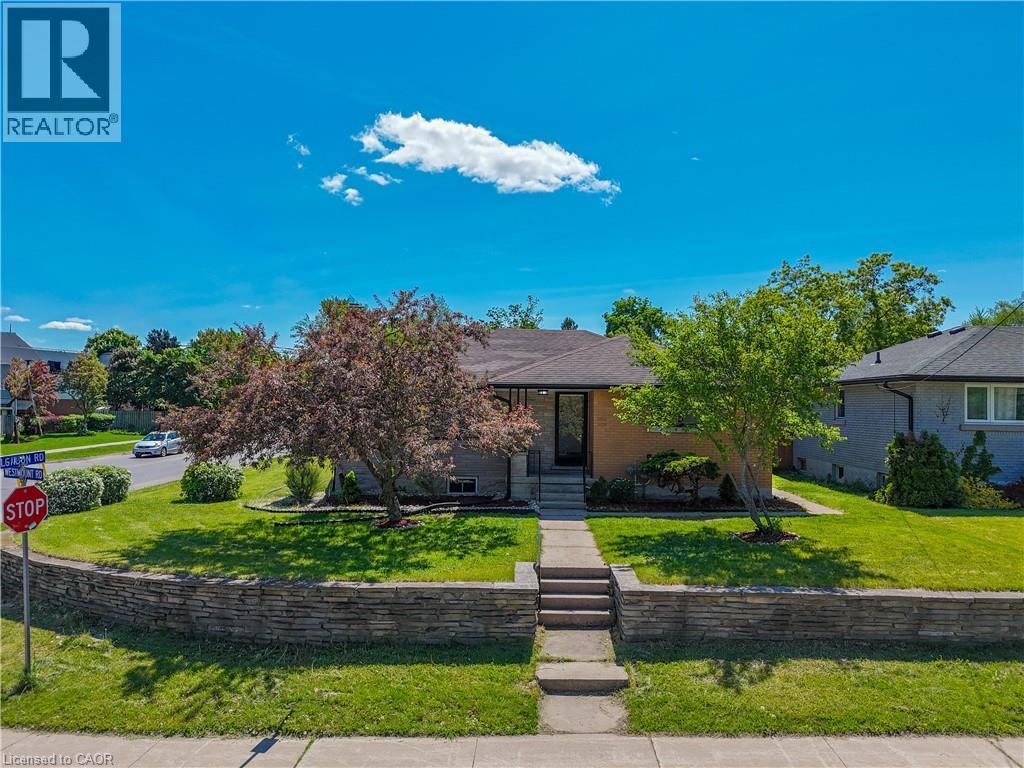 2 Westmount Road, Guelph, ON