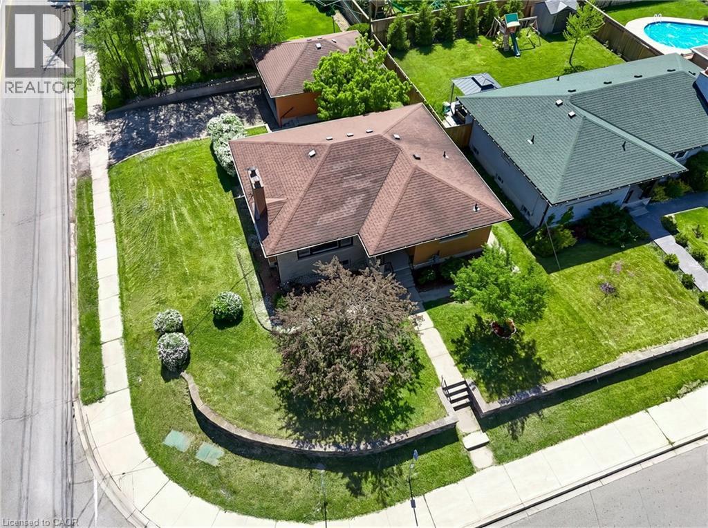 2 Westmount Road, Guelph, ON