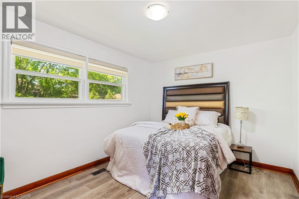 2 Westmount Road, Guelph, ON
