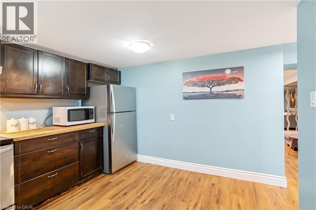 2 Westmount Road, Guelph, ON