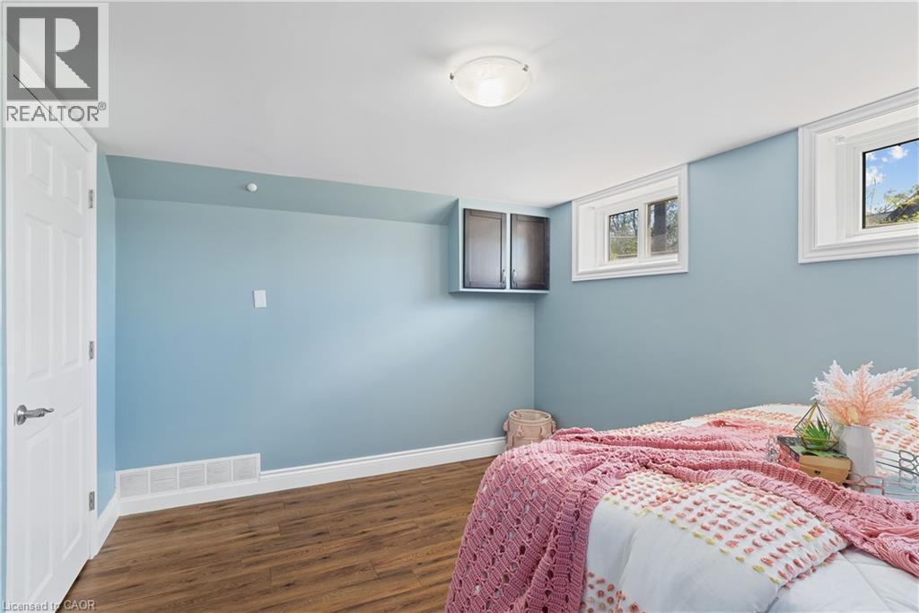 2 Westmount Road, Guelph, ON