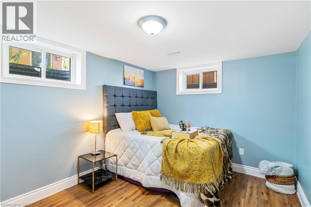 2 Westmount Road, Guelph, ON