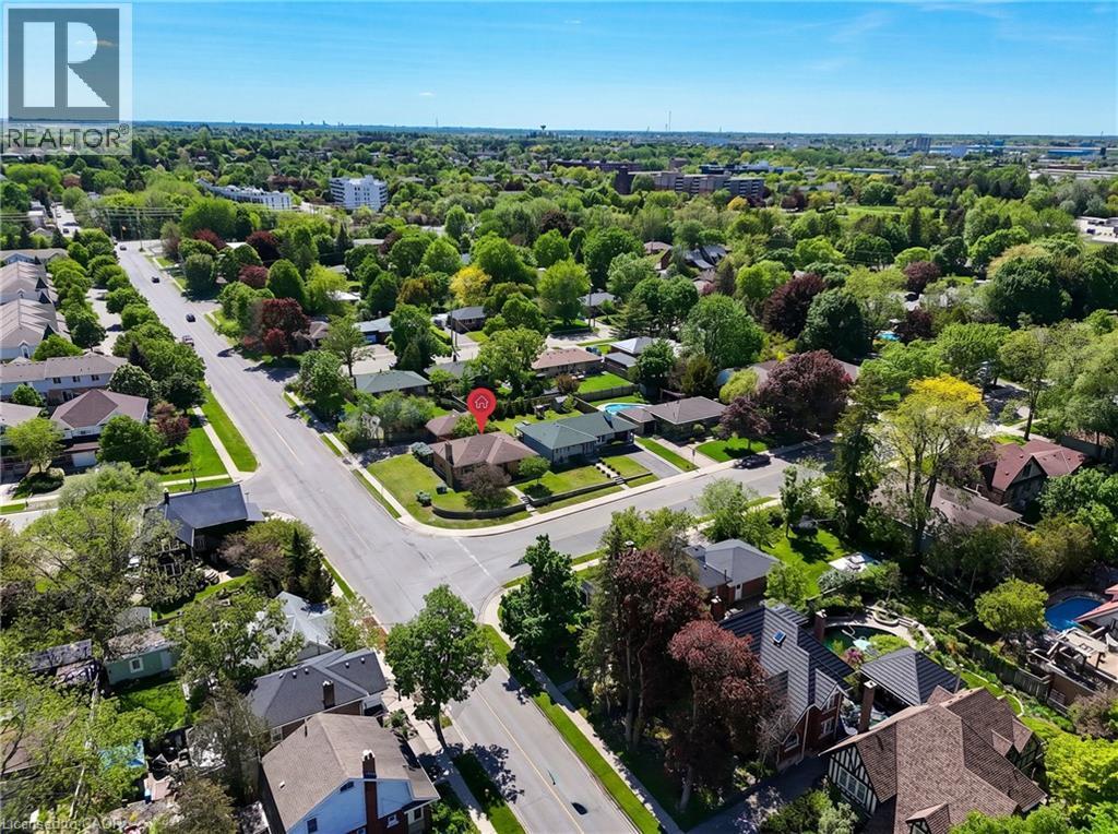 2 Westmount Road, Guelph, ON