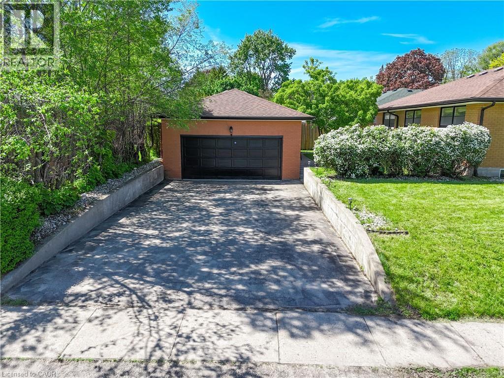 2 Westmount Road, Guelph, ON