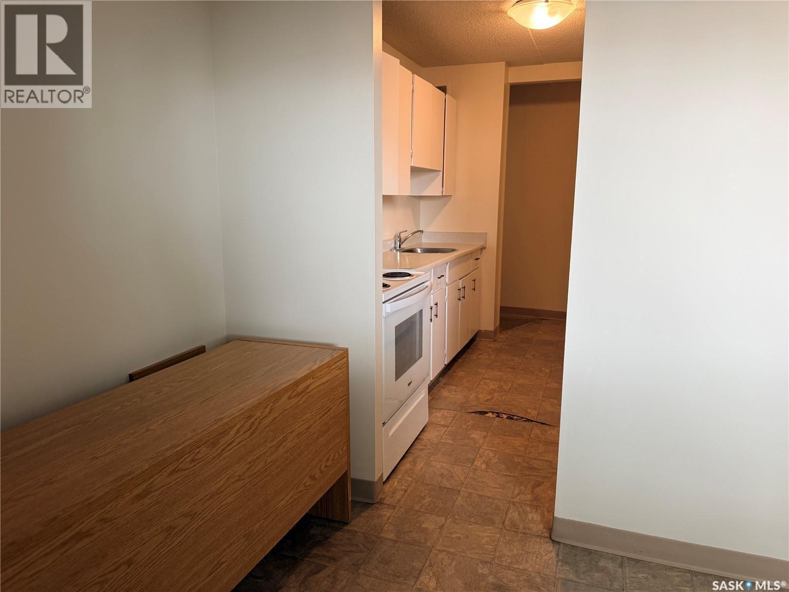 12 19 Centennial Street, Regina, SK