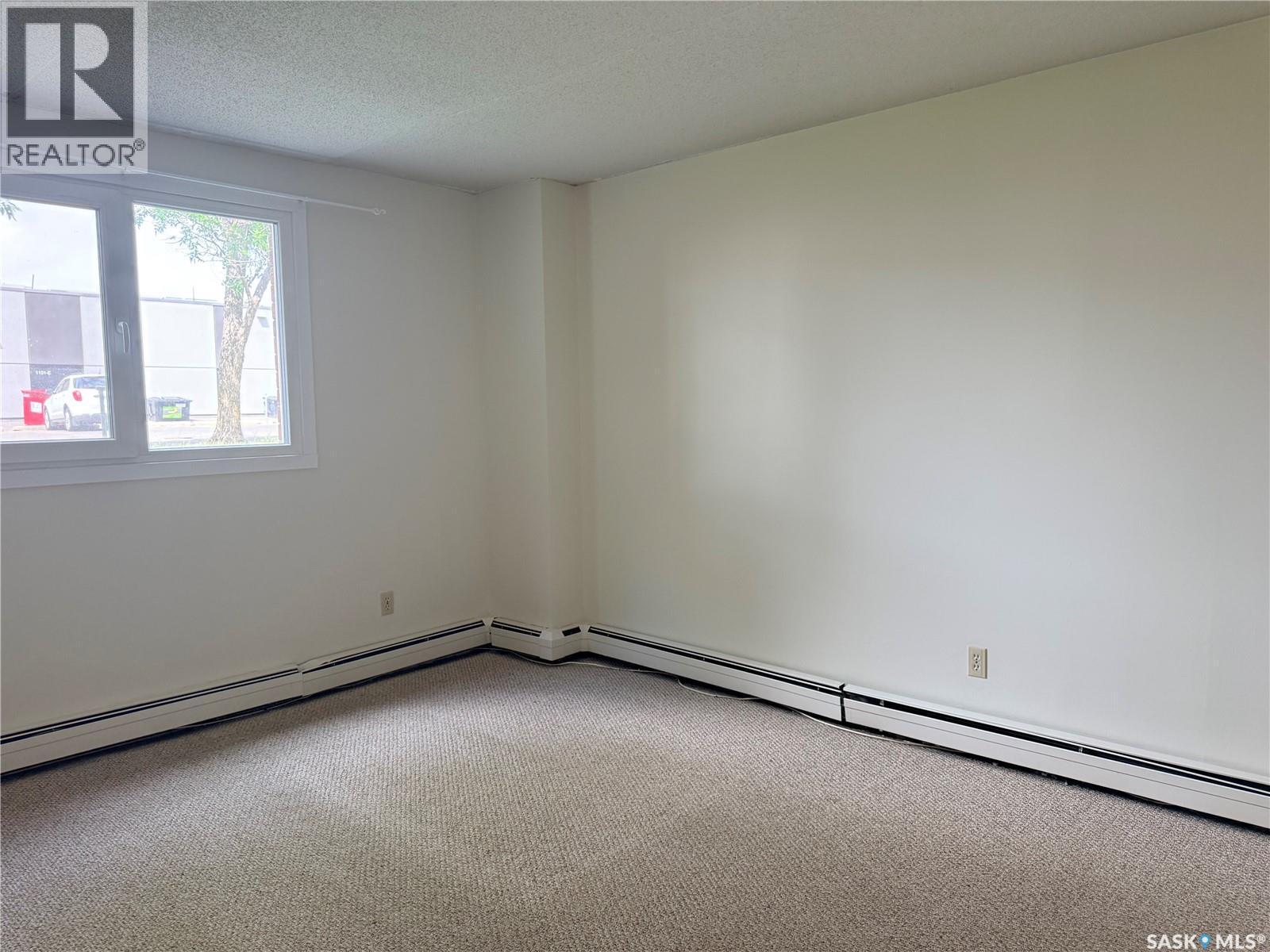 12 19 Centennial Street, Regina, SK