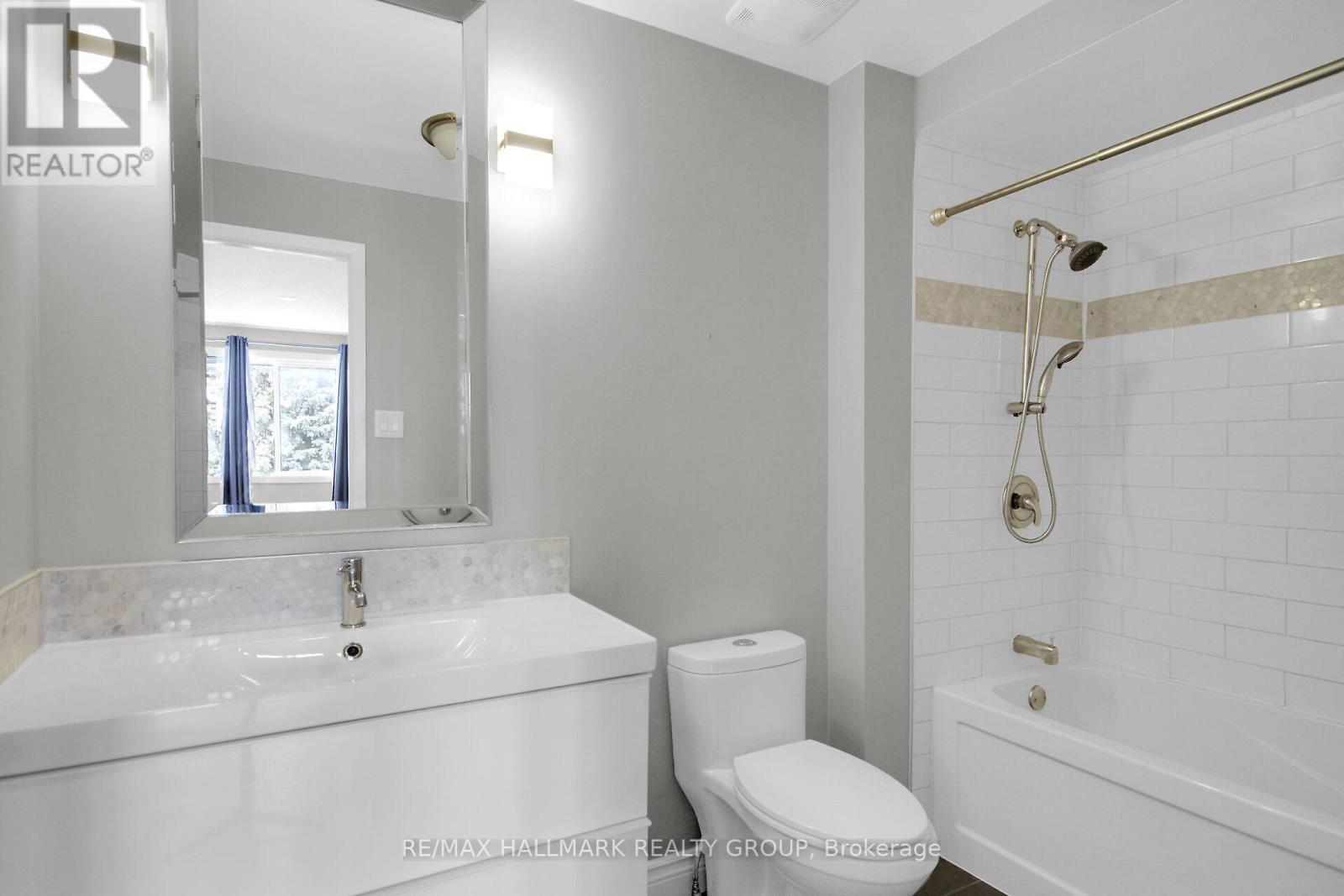13 Coolspring Crescent, Ottawa, ON