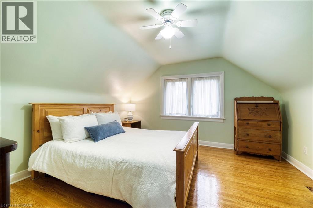 5 Brentwood Avenue, Kitchener, ON