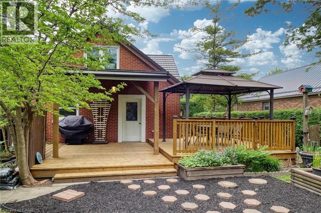 5 Brentwood Avenue, Kitchener, ON