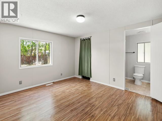 8 Cache Place, Whitehorse, YT